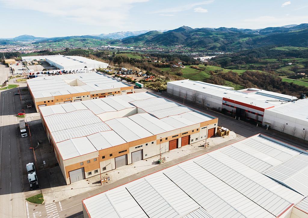 Aerial view of the YSM pump manufacturing facility